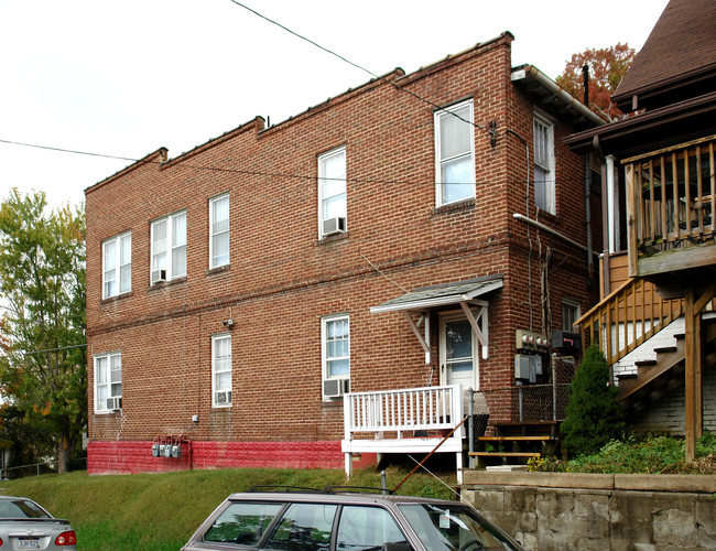 1400 Watts St in Charleston, WV - Building Photo - Building Photo