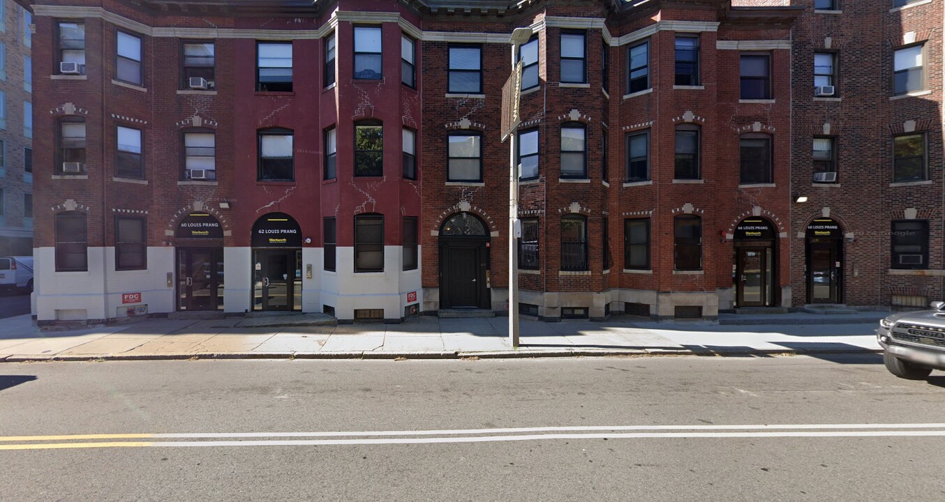 64 Louis Prang St, Unit 3 in Boston, MA - Foto de edificio