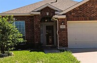 6617 Kinross Dr in Arlington, TX - Foto de edificio - Building Photo