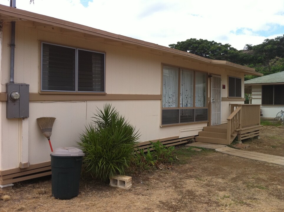 84-1006-1006 Lahilahi St in Waianae, HI - Building Photo