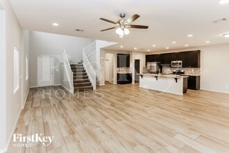 10552 Mt Blackburn Ave in Las Vegas, NV - Foto de edificio - Building Photo