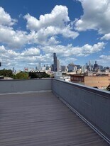 556 W 18th St in Chicago, IL - Building Photo