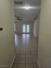121 NE 16th Pl in Cape Coral, FL - Building Photo - Building Photo