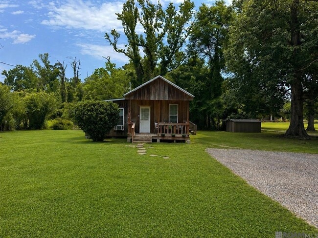 property at 20580 LA Highway 16