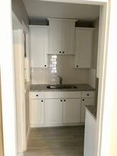 1030 Lake Forest Blvd in Jacksonville, FL - Building Photo - Building Photo