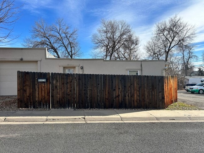 300 E Baseline Rd in Lafayette, CO - Building Photo - Building Photo