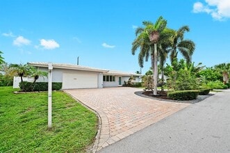 5110 NE 14th Terrace in Fort Lauderdale, FL - Building Photo - Building Photo