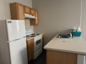 432 S Jackson St, Unit 2 in Butte, MT - Building Photo - Building Photo