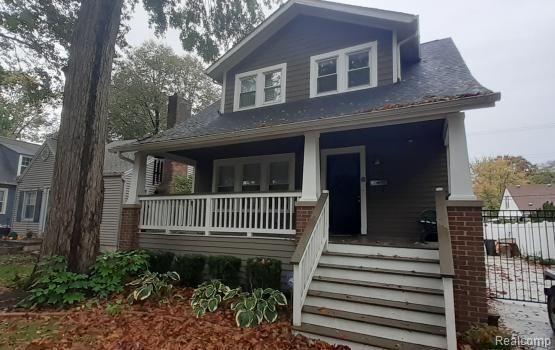 property at 1119 E Fifth St