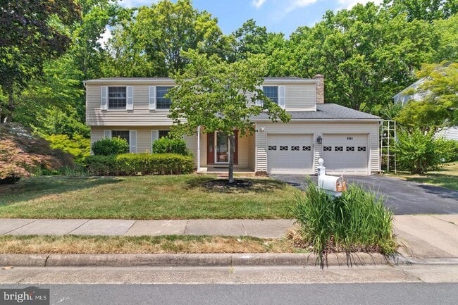 property at 8084 Winding Way Ct