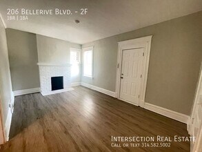 206 Bellerive Blvd in St. Louis, MO - Building Photo - Building Photo