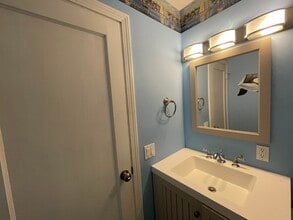 112 Howard St in Fairfield, CT - Building Photo - Building Photo