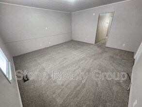 1715 S 9th St in Terre Haute, IN - Building Photo - Building Photo