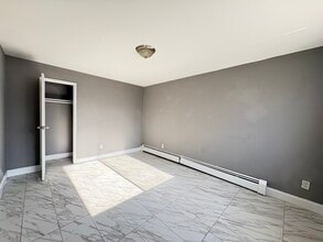 110 Montclair Ave, Unit 18 in Newark, NJ - Building Photo - Building Photo