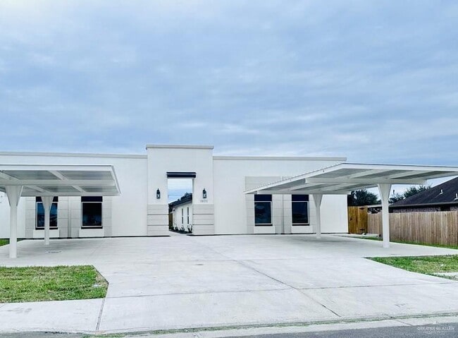 property at 18 Robin