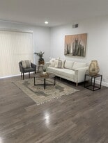 5003 Skillman St in Dallas, TX - Building Photo