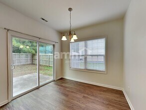 1121 Rutledge Landing Dr in Knightdale, NC - Building Photo - Building Photo