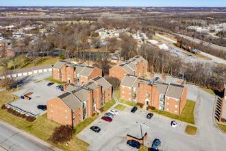 The Oaks at Platte City in Platte City, MO - Building Photo - Building Photo