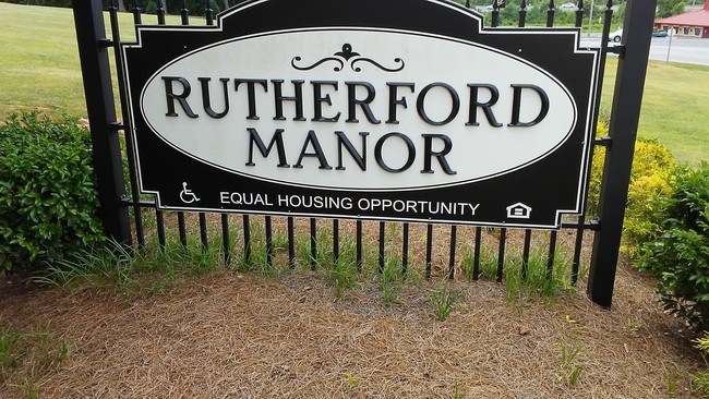 Rutherford Manor in Forest City, NC - Building Photo - Building Photo