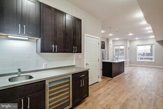 1636 Ridge Ave in Philadelphia, PA - Building Photo - Building Photo