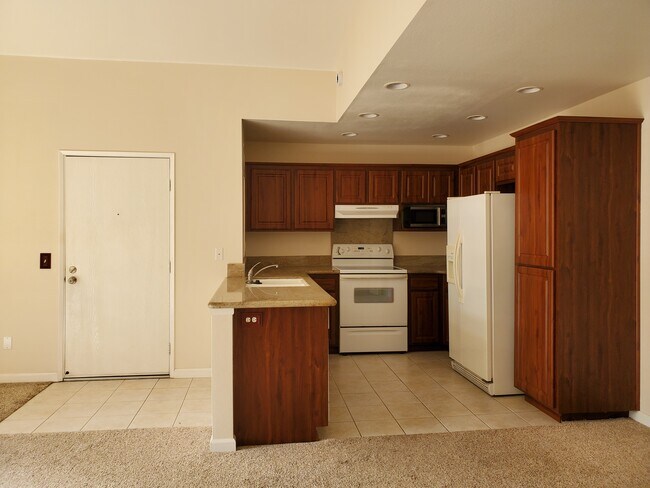 17161 Alva Rd, Unit 126 in San Diego, CA - Building Photo - Building Photo