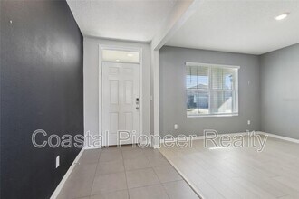 2604 Knight Island Dr in Brandon, FL - Building Photo - Building Photo