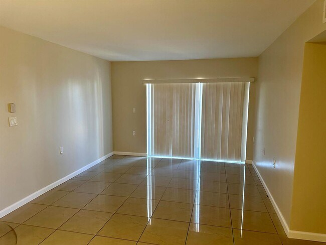 1162 Lake Terry Dr, Unit A in West Palm Beach, FL - Foto de edificio - Building Photo