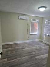 614 Fairview Ave, Unit 6 in Greenville, MS - Foto de edificio - Building Photo