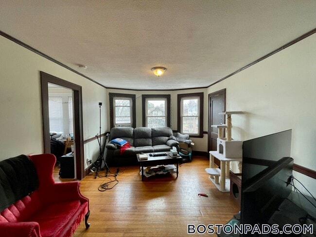 58 Brock St in Boston, MA - Foto de edificio - Building Photo