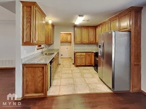 3325 Remington Ct in Norman, OK - Building Photo - Building Photo