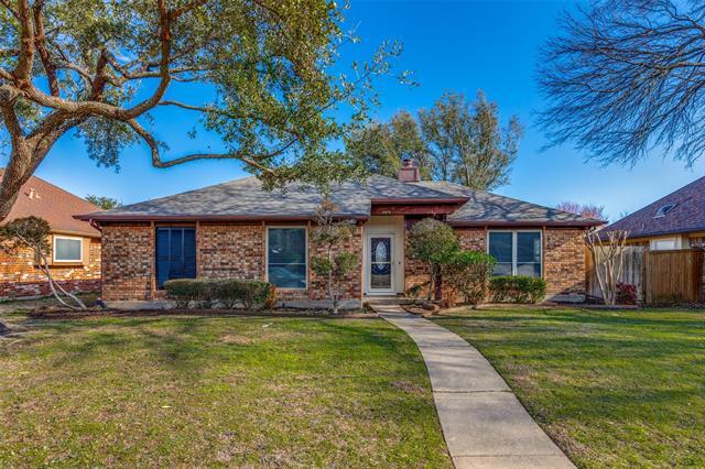 3814 Drakestone Ave in Rowlett, TX - Building Photo