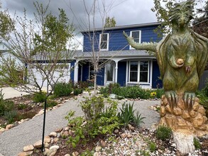 515 W Fir Way in Louisville, CO - Foto de edificio - Building Photo
