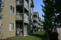 Rosevue Apartments in Veradale, WA - Foto de edificio - Building Photo