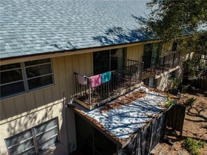 525 Parkdale Mews in Venice, FL - Building Photo - Building Photo