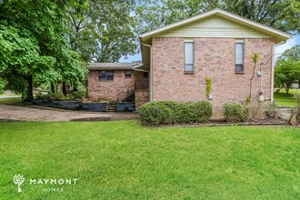 5425 Randolph Rd in North Little Rock, AR - Building Photo - Building Photo