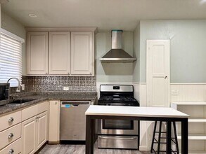 3259 S University Dr in Fort Worth, TX - Building Photo - Building Photo