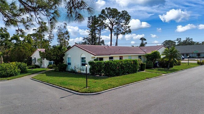 2291 Pueblo Ln