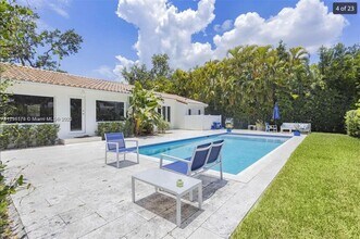 517 Bianca Ave in Coral Gables, FL - Building Photo - Building Photo