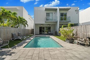 3567 SW 1st Ave in Miami, FL - Building Photo