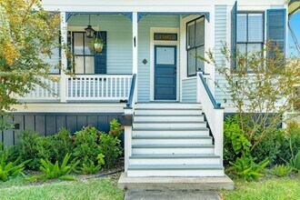 1407 Winnie St in Galveston, TX - Building Photo - Building Photo