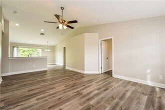 1201 NE 19th St in Cape Coral, FL - Building Photo - Building Photo