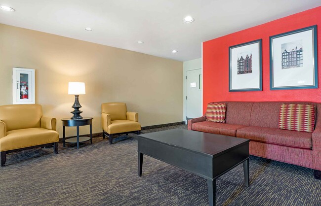 Extended Stay America in Cincinnati, OH - Building Photo - Building Photo