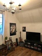 2099 Dufferin St in Toronto, ON - Building Photo - Building Photo