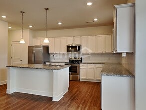 5310 Lake Maxwell Dr in Nashville, TN - Building Photo - Building Photo