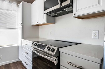 4360 Gannet Cir in Las Vegas, NV - Building Photo - Building Photo