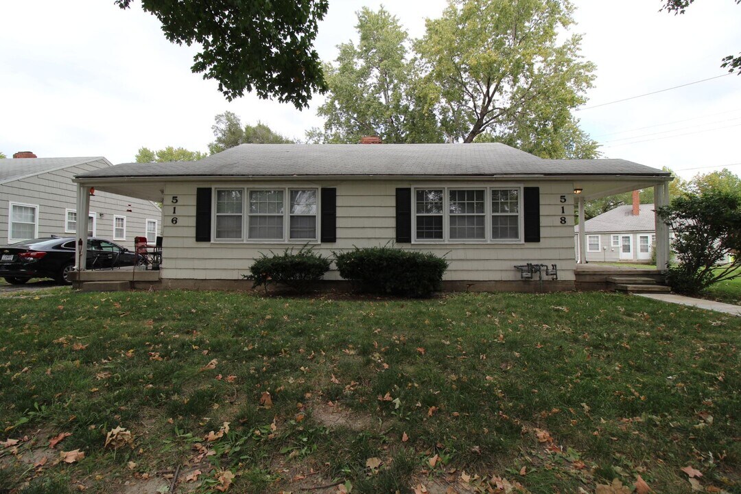 518 E 27th Ave in North Kansas City, MO - Building Photo