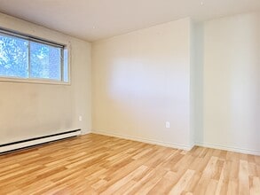 575 Assumption St in Windsor, ON - Building Photo - Building Photo