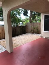 812 E Gulf Blvd in Indian Rocks Beach, FL - Foto de edificio - Building Photo