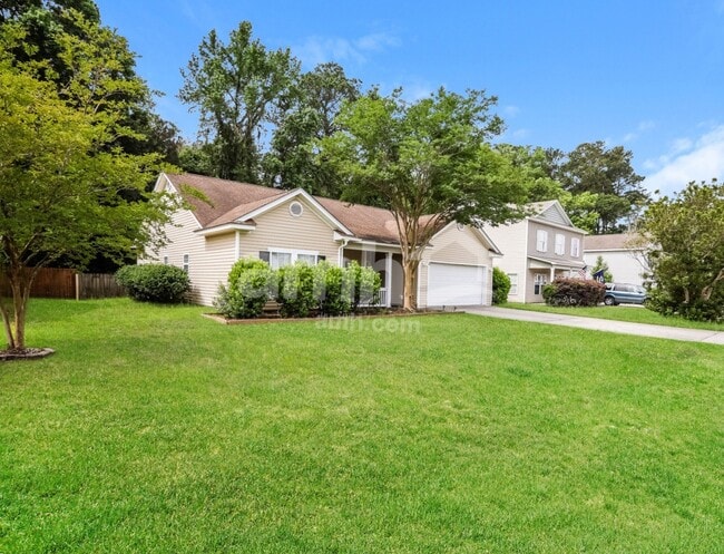 41 Wintergreen Dr in Beaufort, SC - Building Photo - Building Photo