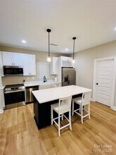 571 Reid St in Belmont, NC - Building Photo - Building Photo